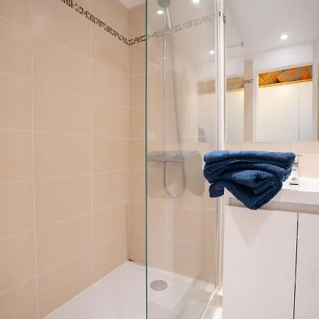 Apartment L'esquinade - G4 125 By Interhome